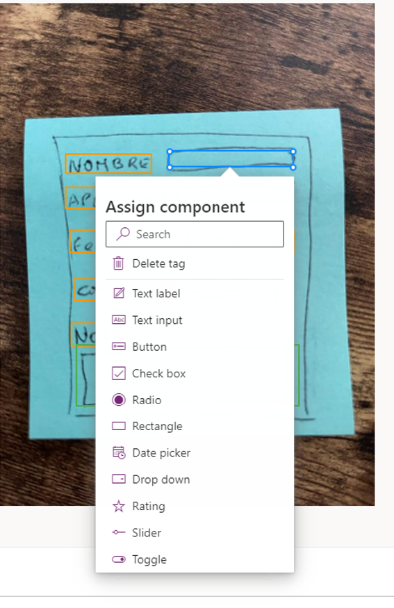 Imagen 6.- Opciones de personalización en la Power App.